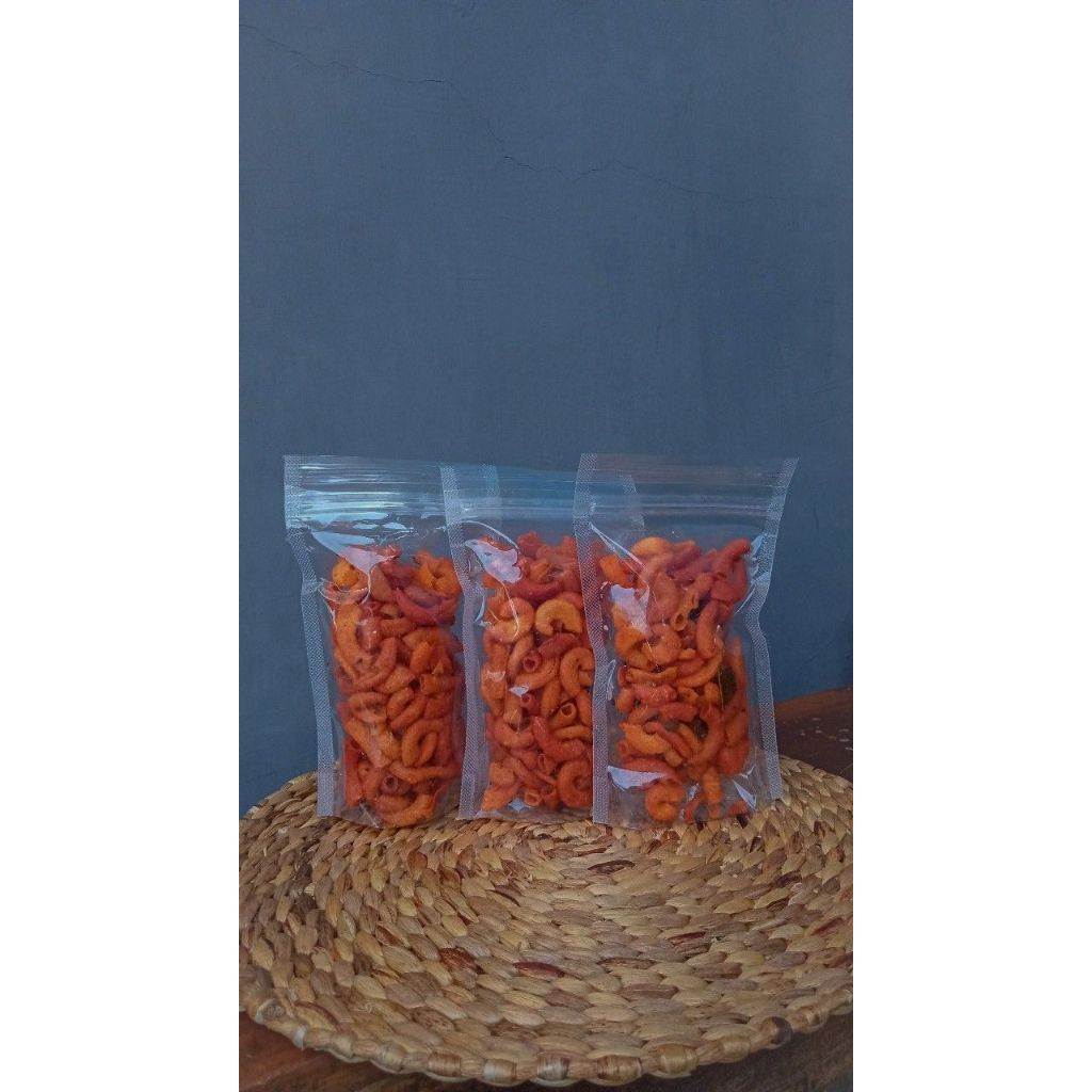 

makaroni pedas daun jeruk