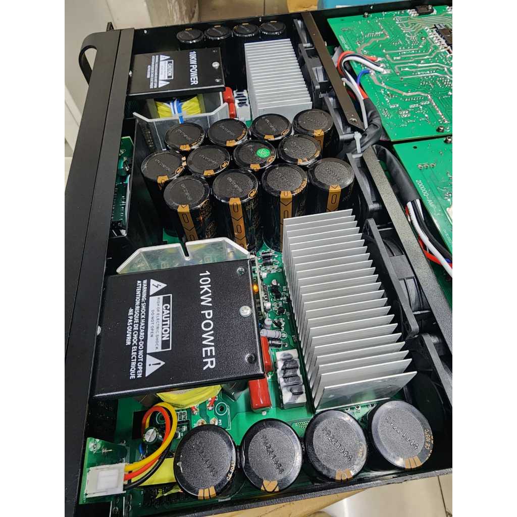 (PETI KAYU) Power Amplifier Labgruppen FP20000Q / FP 20000Q / FP 20000 Q / FP20000 Q