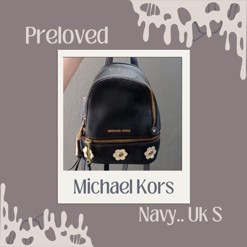 (Preloved) Tas Selempang & Ransel MK Michael Kors Rhea Ori, Navy Uk. XS