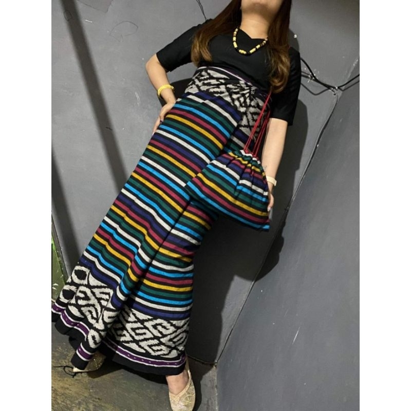 BAJU + SARUNG TENUN BLANGKET + TASS SEPUK ADAT TORAJA - TENUN ASLI JEPARA