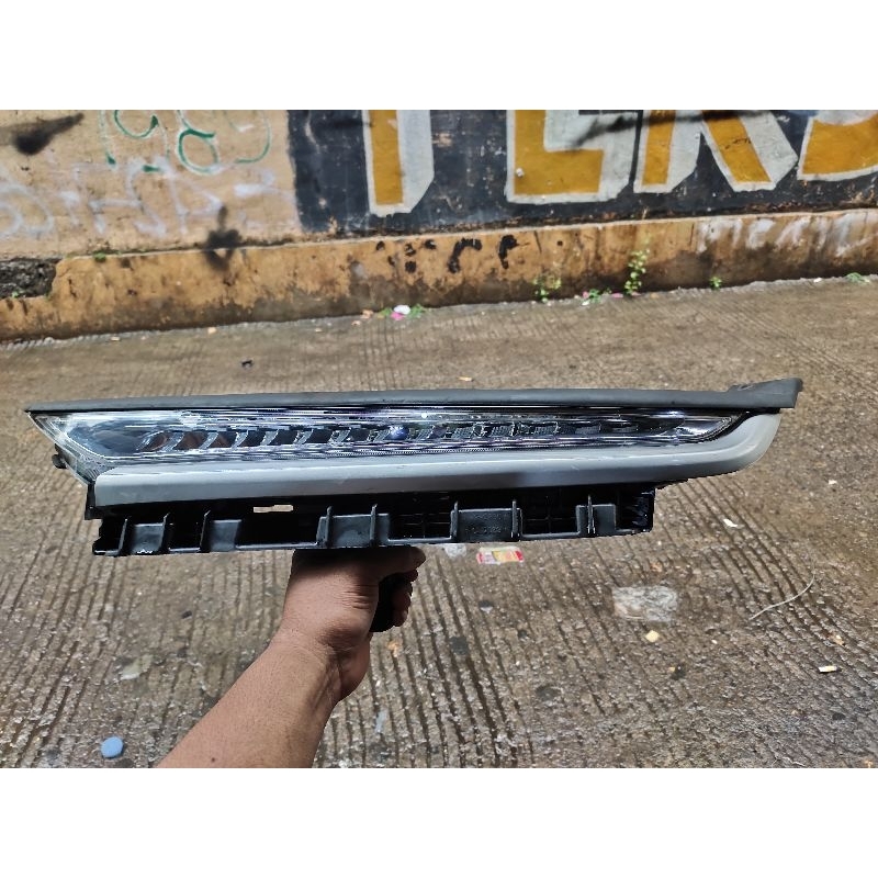 lampu DRL wuling almaz