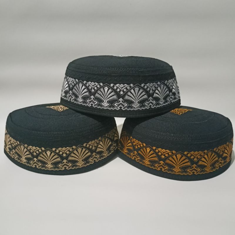 Peci hitam kopiah haji motif sudemala