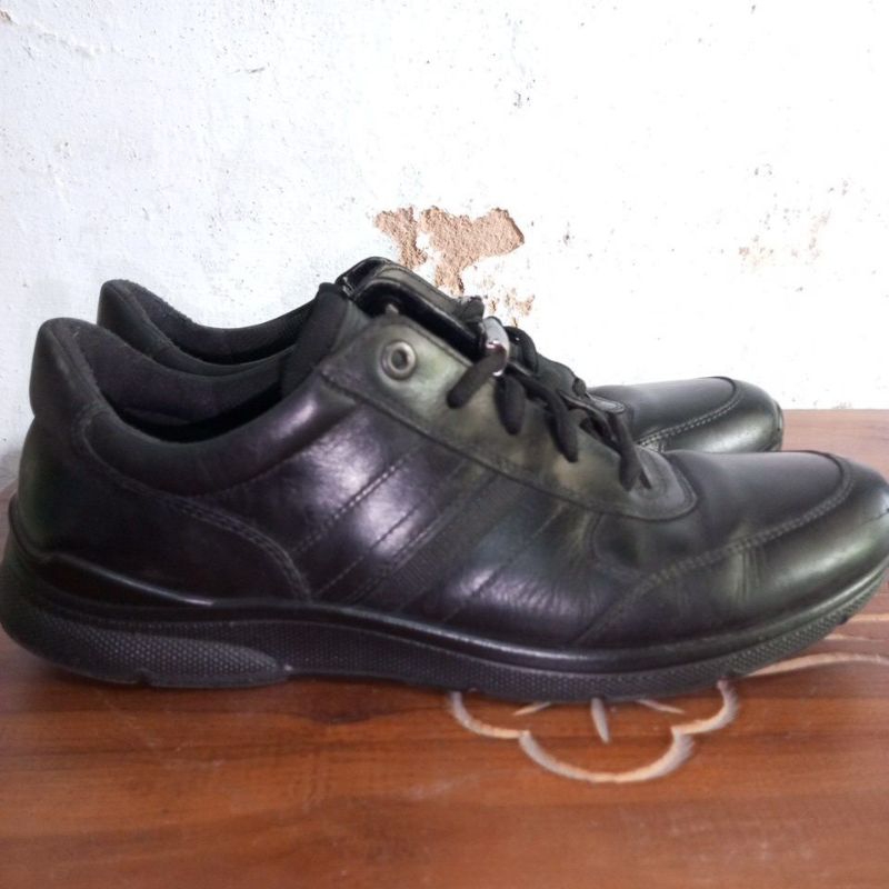 Sepatu Second Kulit Ecco sz 41