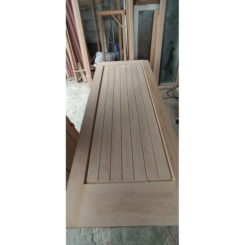 pintu kayu minimalis