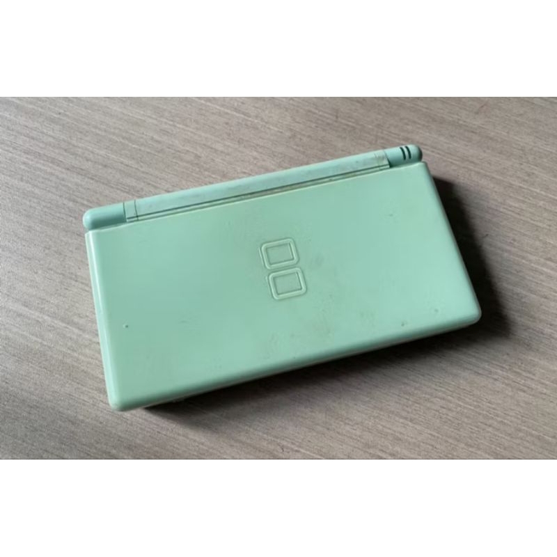NINTENDO DS LITE BEKAS