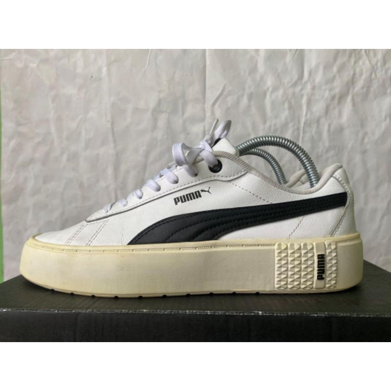 Sepatu Second Puma Casual size 40