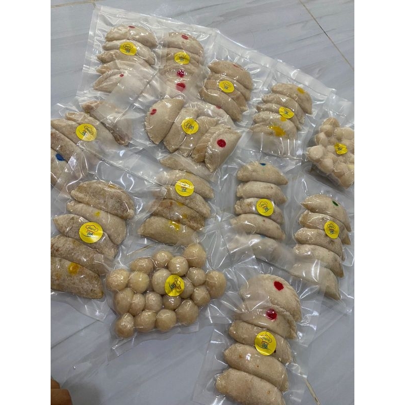 

cireng isi / cireng frozen / cireng isi ayam / cireng isi usus