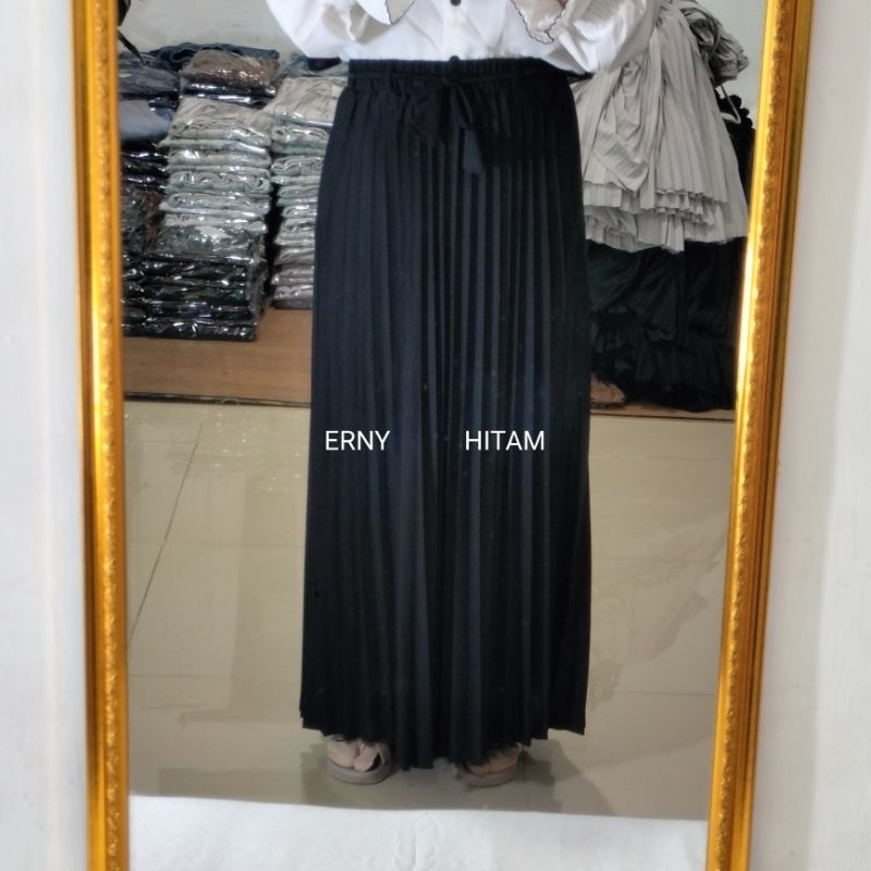 Rok Bawahan Kebaya Jumbo Bagian Bawah Cutting