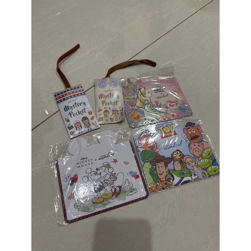 Ittaherl Collections cards and Bag Charm - NEW