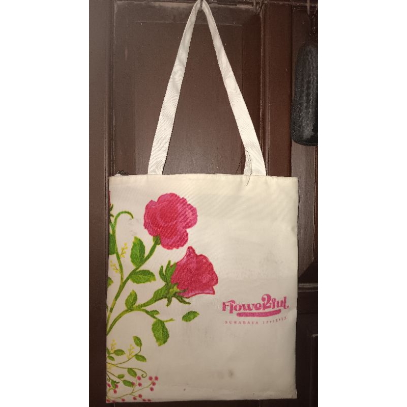 Totebag JKT48 Benefit Rose Flowerful