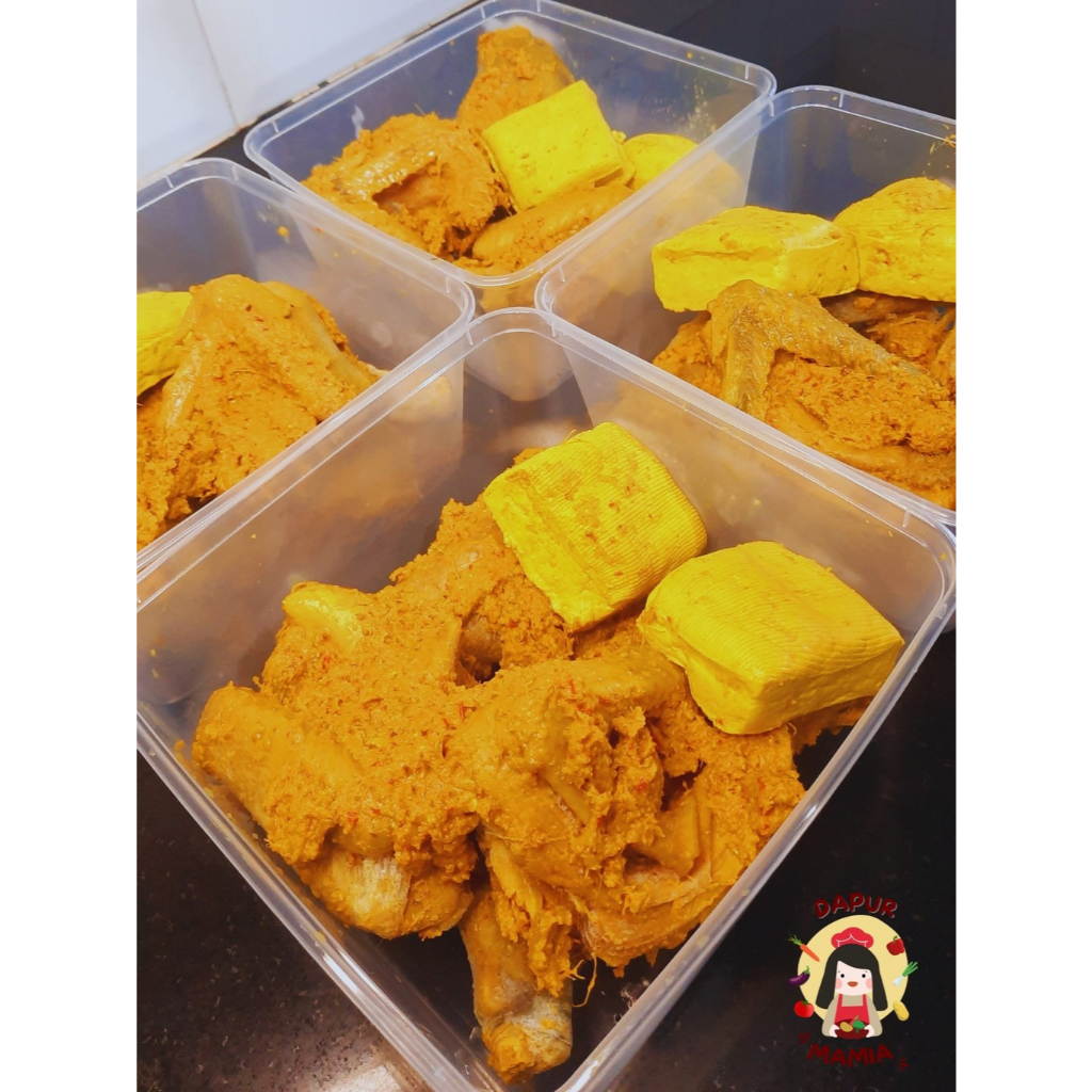 

AYAM KAMPUNG UNGKEP 1 EKOR (size kecil) dan 2 tahu SIAP GORENG - Masakan Rumahan Frozen