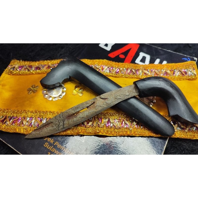 GECONG LONTARA PAMORO SUKKU