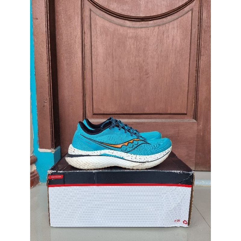 saucony endorphin speed 3