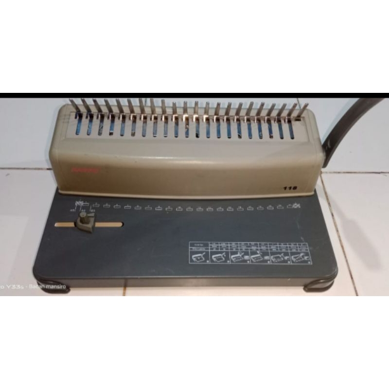 

MESIN JILID SPIRAL PLASTIK A4