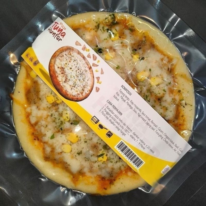 

Pizza Frozen Homemade Tuna Hunter Diameter 20