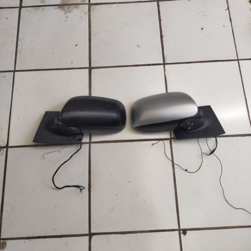 spion Yaris type s second original