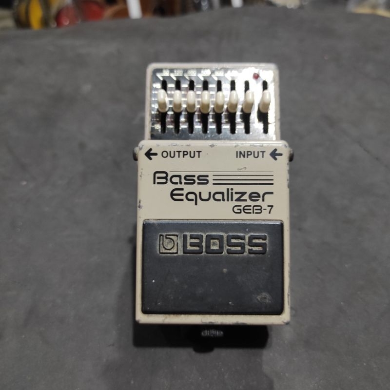 Boss GEB 7, Bass Equalizer, Efek Bass, Preamp Bass