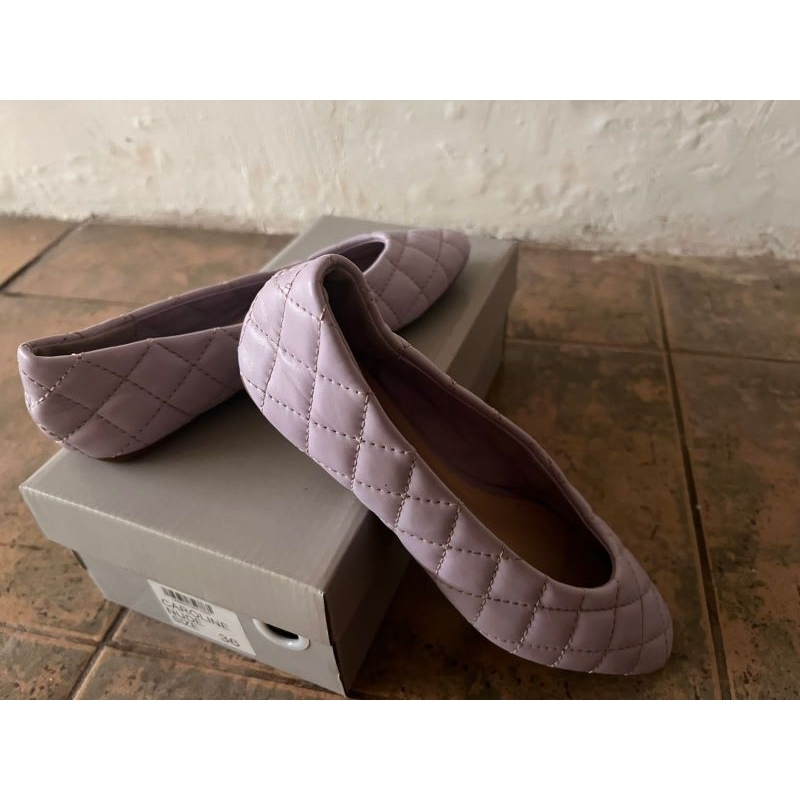 flat shoes urban & co