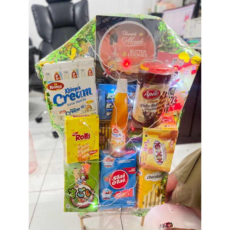 

hampers parcel snack natal ready palembang