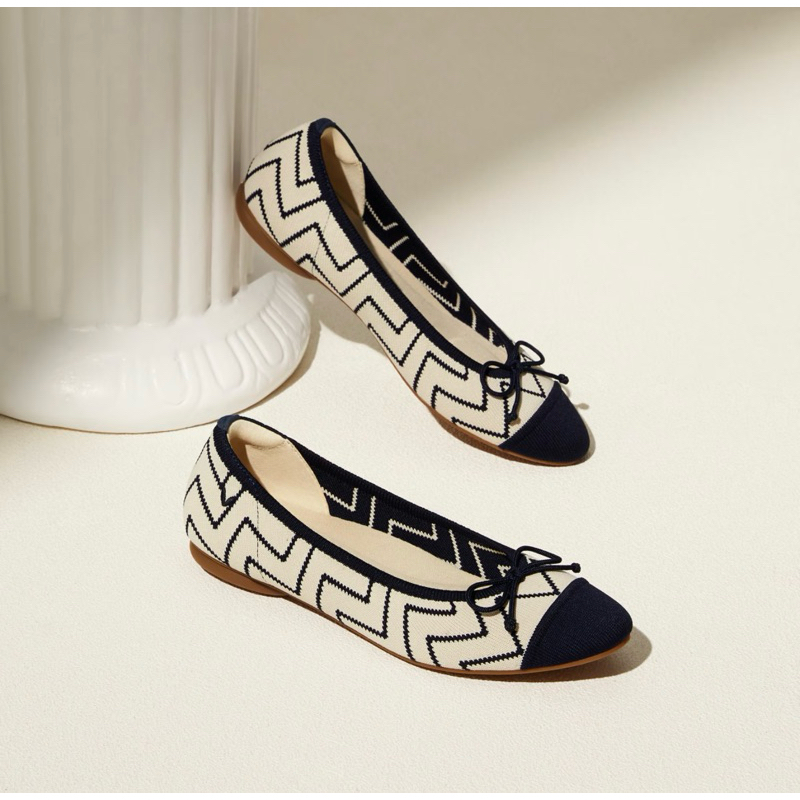 Vivaia Almond-Toe Bow Flats (Tiana) // Vivaia diskon 30%// Vivaia Malaysia// Jastip Vivaia Malaysia/