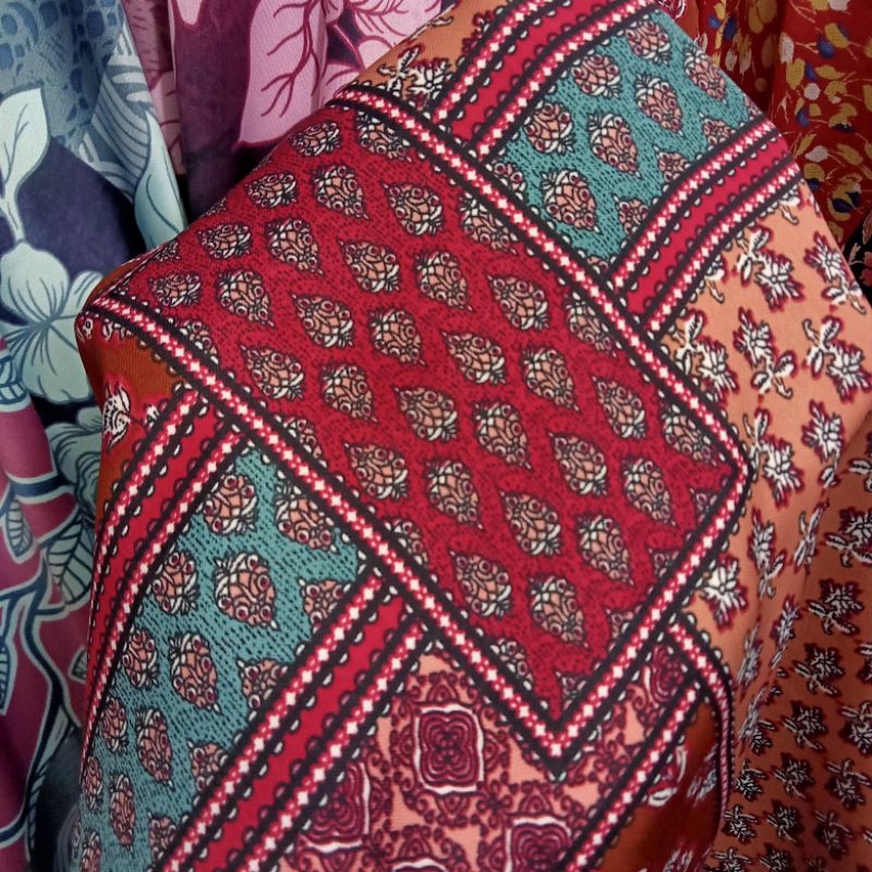 Kain - Kain Maxmara Luxury Silk Motif Abstrak Import - Kain Maxmara silk - Kain Meteran Sqa | Harga 