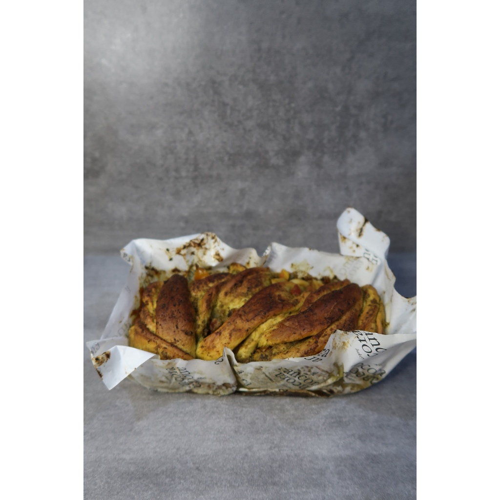 

Savory Pesto Babka Whole Loaf | Babka Asin Rasa Pesto