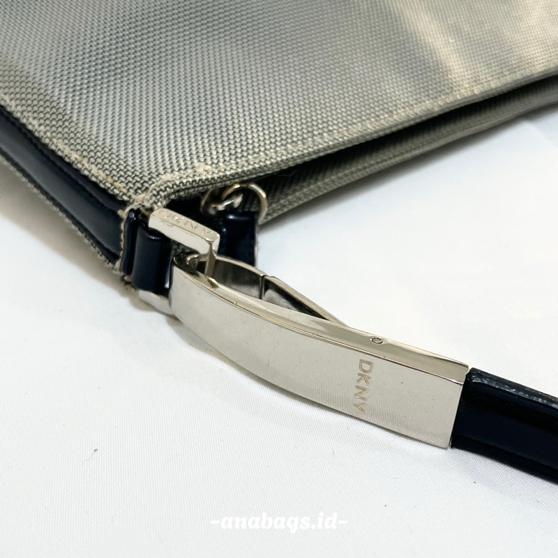 DKNY TAS KETEK ORI PRELOVED SECOND | SOLD OUT