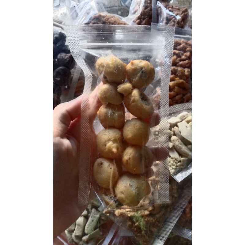 

cemilan soes kering murah