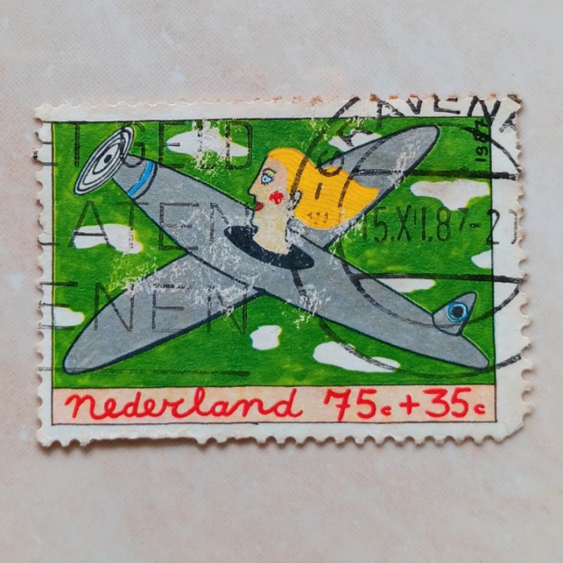

(AA) Perangko Belanda 1987 Children Stamps 1987 - Child and Profession, Pilot 75 + 35 cent Used