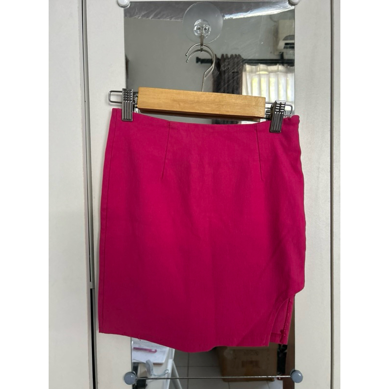 Preloved rok mini pink, rok sepan, rok pink pendek