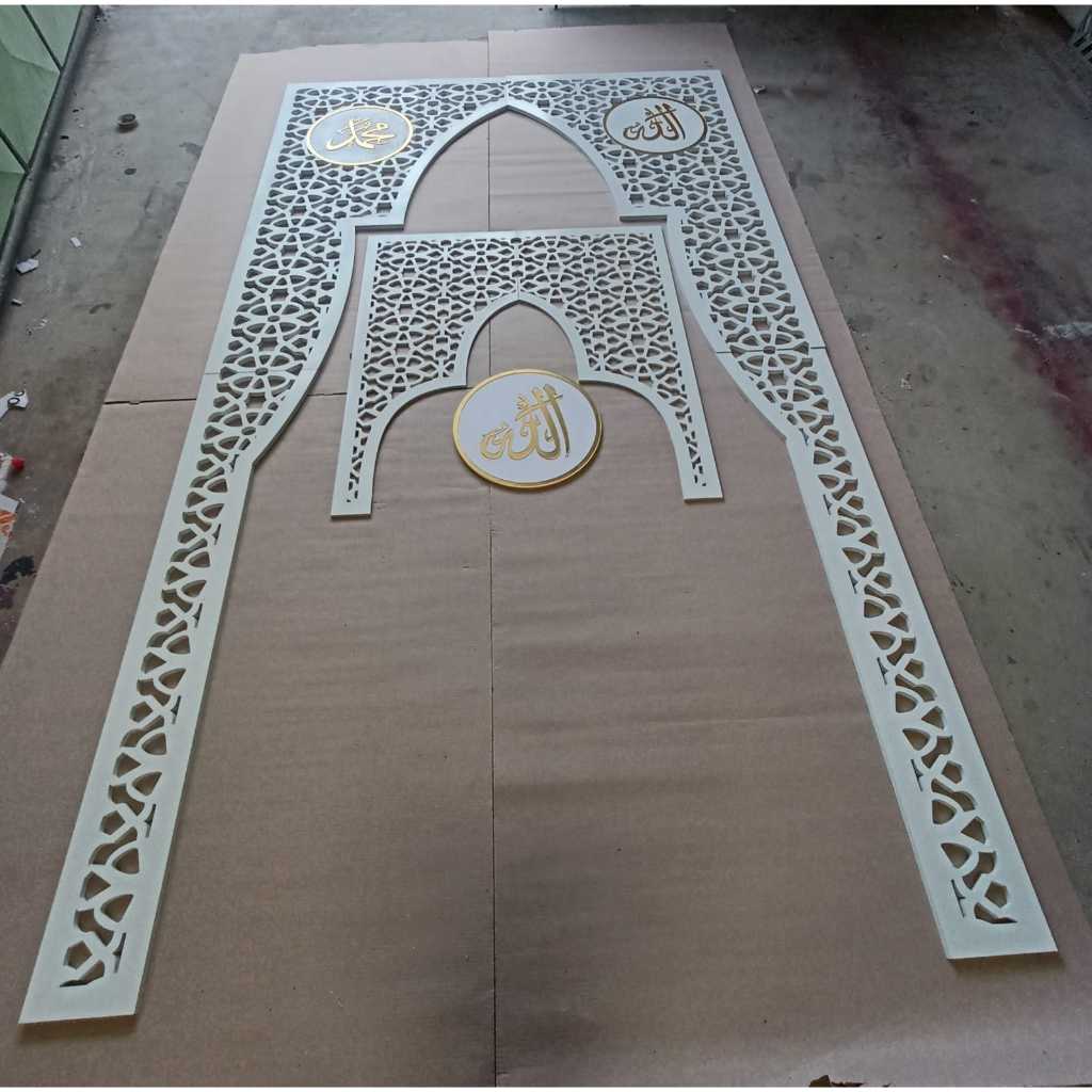 KALIGRAFI ISLAM / DEKORASI RUMAH / MIHRAB ESTETIK / PINTU MIHRAB / MIHRAB MURAH / MIHRAB PVC