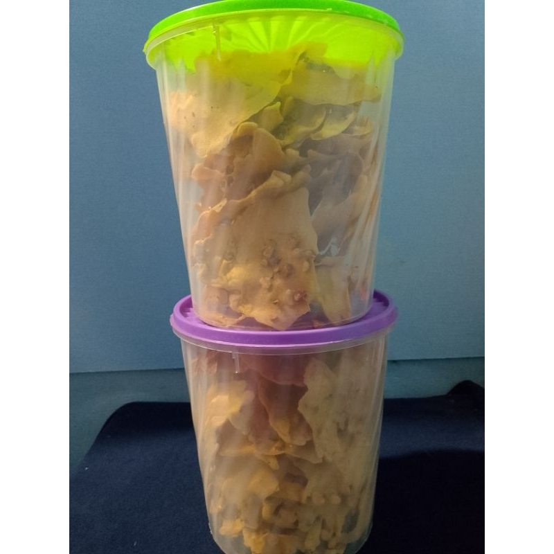 

Rempeyek (peyek) kacang gurih renyah