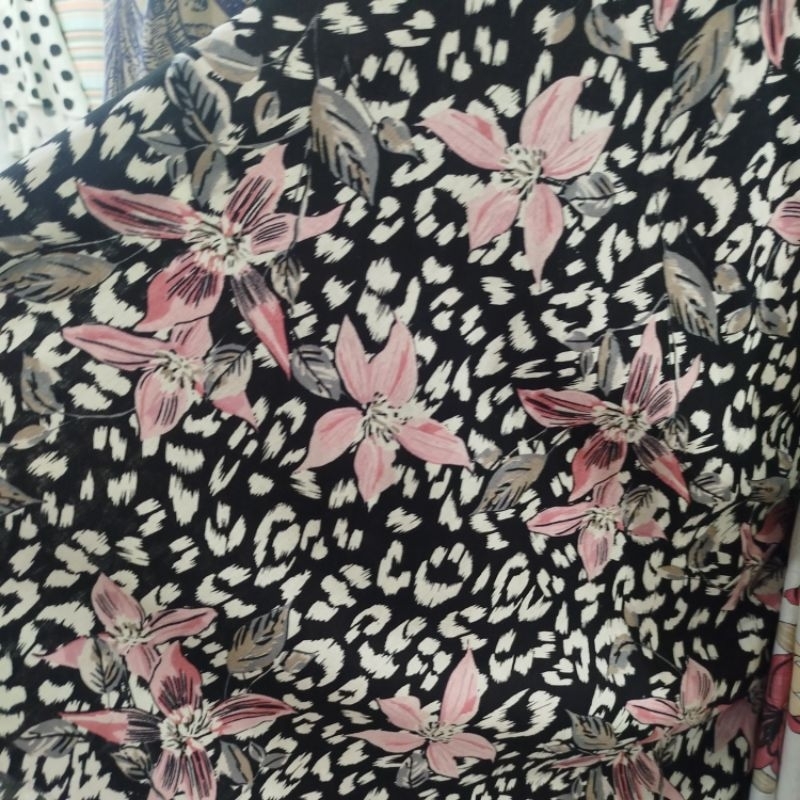 Bahan linen motif | kain linen | bahan linen motif bunga | linen pure | kain linen | bahan kemeja | 