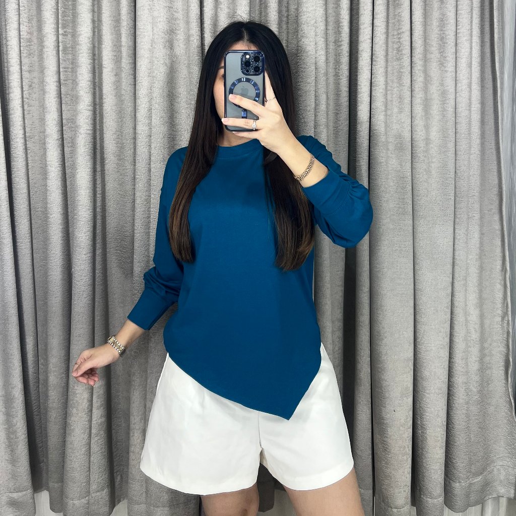 UI8 Vivienne Top - Tshirt Wanita Lengan Panjang Asymmetric Top
