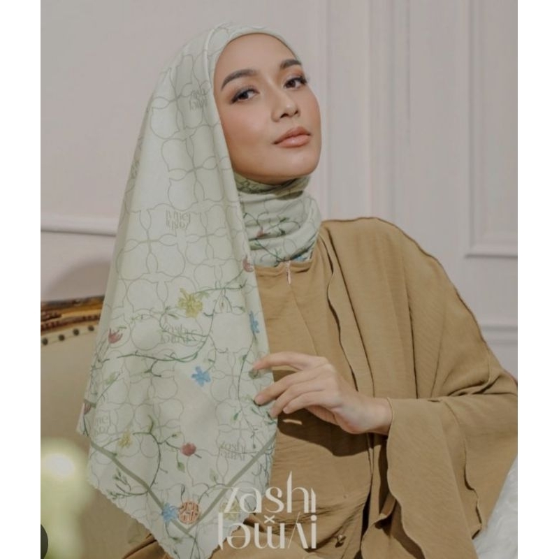 PL-Zashi x Iymel Alysa Scarf Creme
