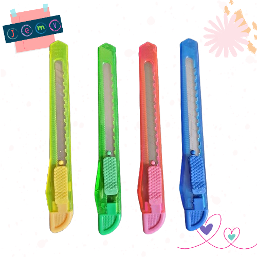 

Cutter Rainbow Plastik Kecil