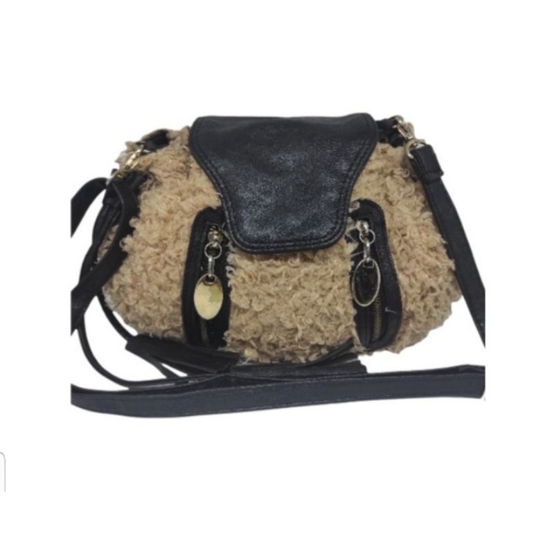 PRELOVED SLING BAG KULIT DOMBA