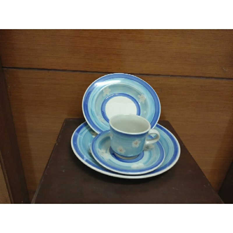 SET PIRING LEPEK MUG KERAMIK IWATANI