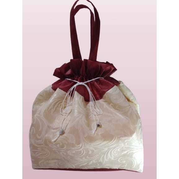 

Tas Serut Hajatan Embos Mewah Kotak nasi 22x22 Per 12pcs
