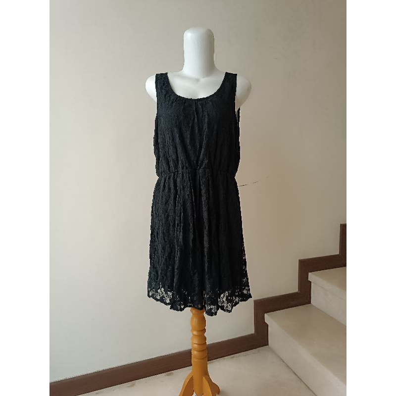Full Lace Dress Hitam LD90cm PB85cm Renda Preloved Dig Deep Decluttering Sale