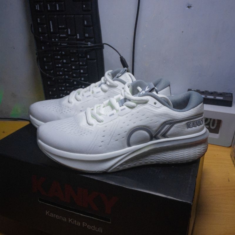 Kanky x Tirta Story Kaze - Sepatu Sneakers Running Pria/Wanta Dewasa