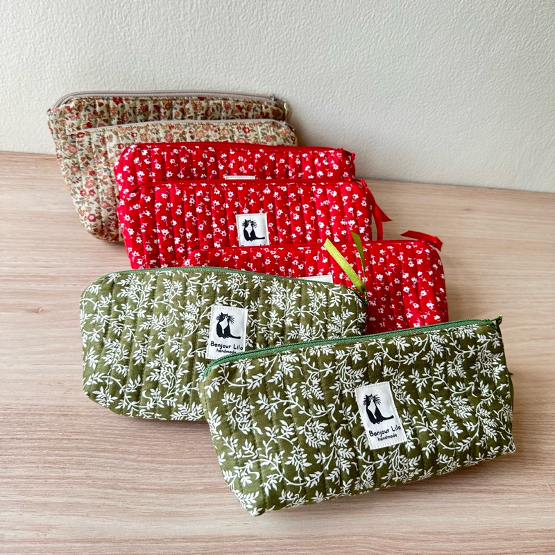 

Pencil case quilted - tempat pensil quilted - tempat pensil motif handmade | Bonjour Lilo