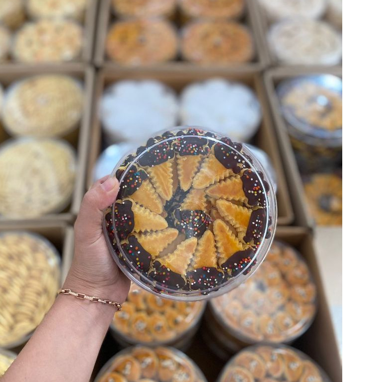 

kue choco ice premium