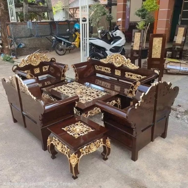 kursi tamu madura kayu jati jepara - Kursi tamu ukir kayu jati jepara - Kursi tamu ukiran mebel jepa