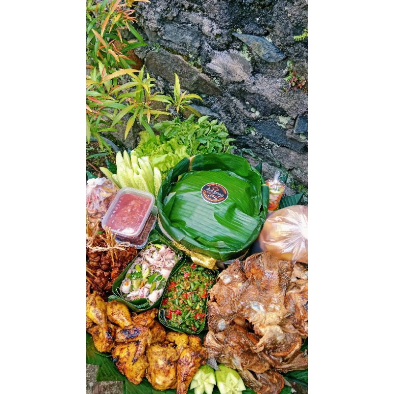 

Nasi Liwet Tampah, Liwetan nyunda ukuran kecil, sedang dan besar mulai dari 5-15 porsi