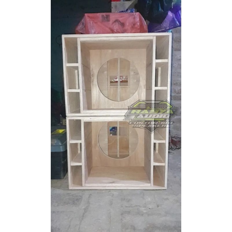 Box SPL 10 INCH SINGLE