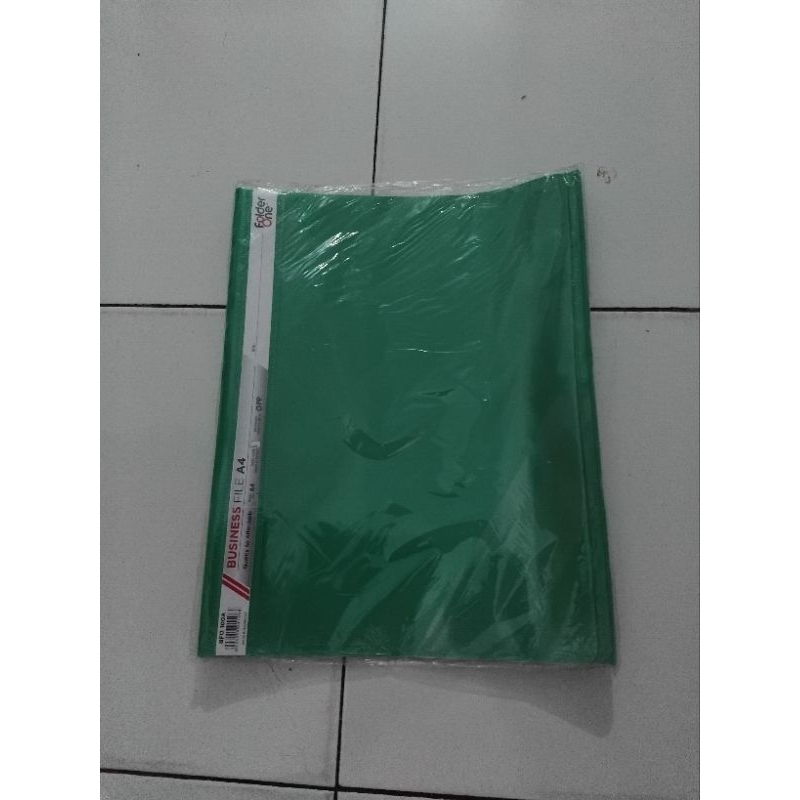 

BUSINESS FILE / MAP PLASTIK DENGAN ACCO UKURAN A4 MERK FOLDER ONE BFO 100A WARNA KUNING DAN HIJAU