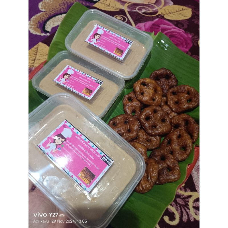 

adonan kue cincin