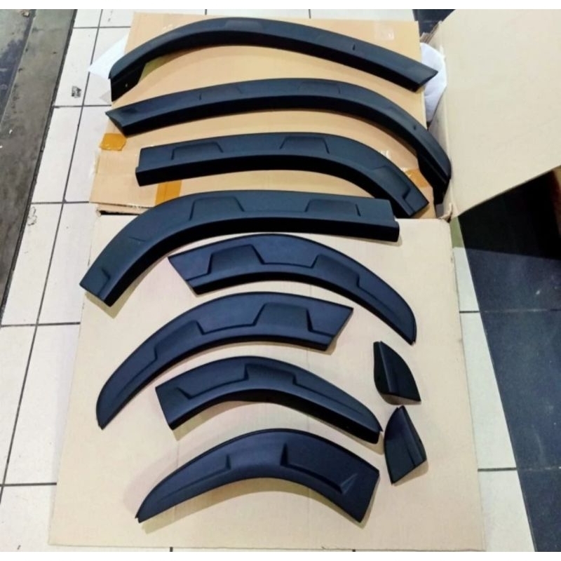 OVER FENDER PAJERO SPORT 2018-2023 ROCKFORD FOSGATE OEM THAILAND