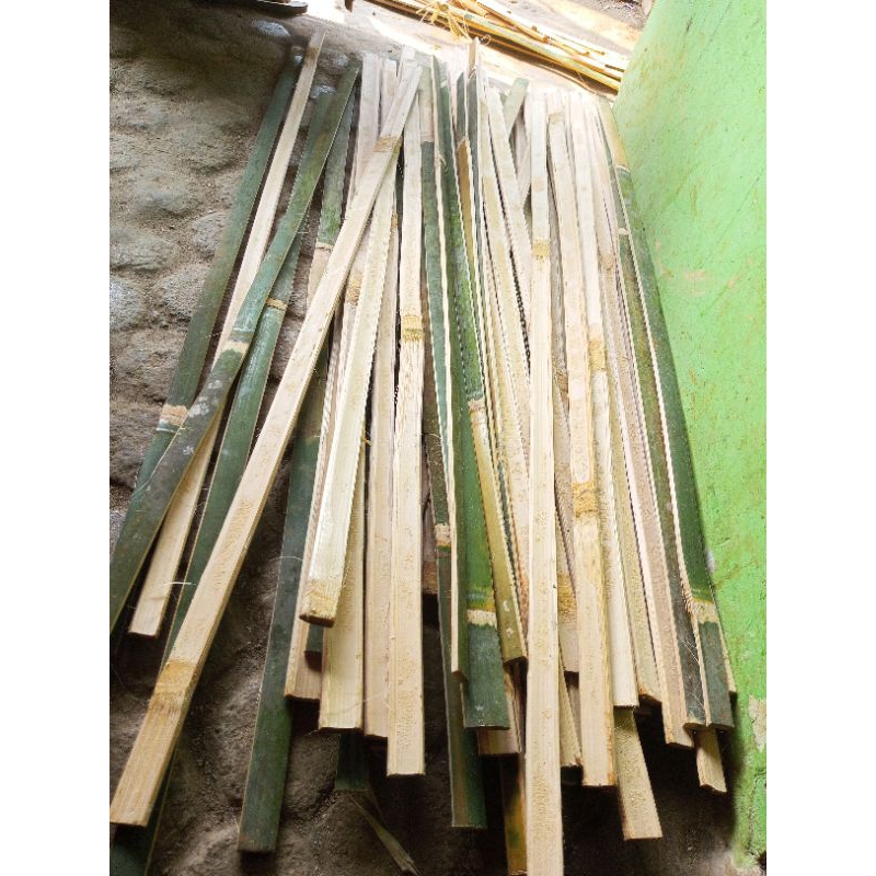 30 BILLAH BAMBU Billah super P 200 cm L 5 cm untuk ajir/ kandang / pagar
